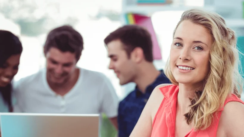 Meewerkend voorman bouw